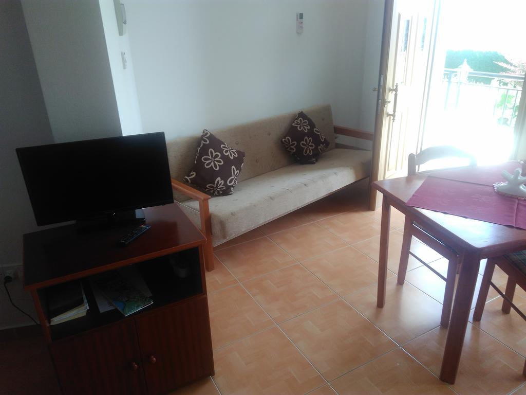 Yialos Apartments Pissouri Exterior foto
