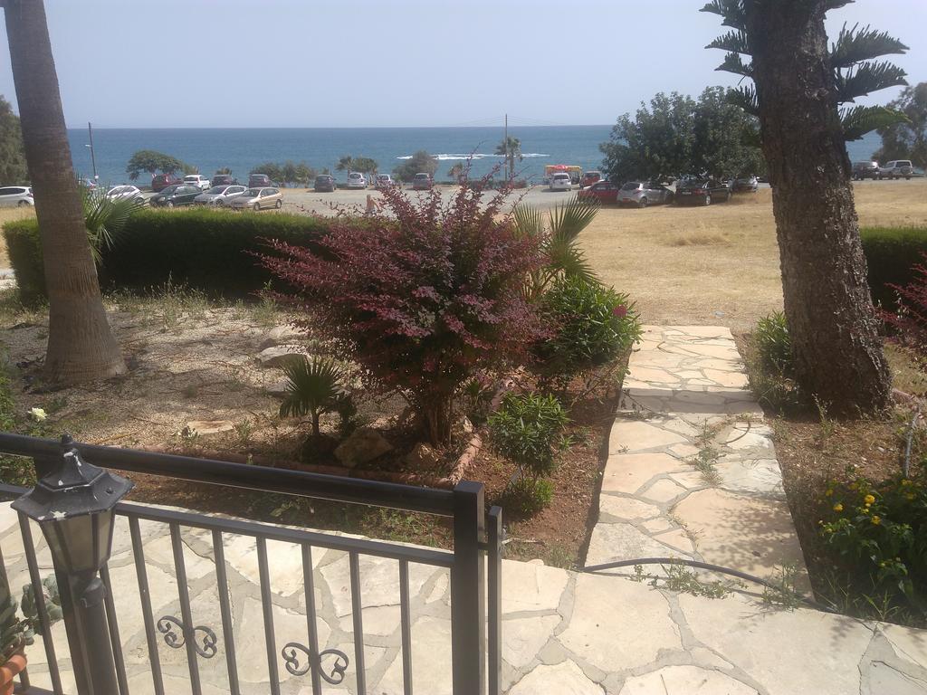 Yialos Apartments Pissouri Exterior foto