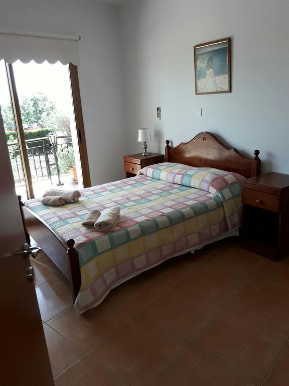 Yialos Apartments Pissouri Exterior foto